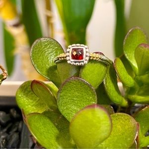 LAGOS Caviar Icon Garnet Ring